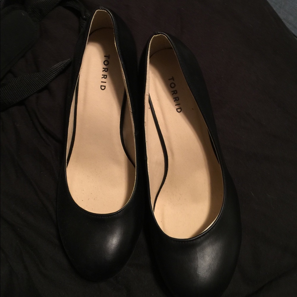 Torrid Black Ballet Wedges Size 12