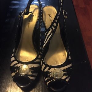 Black and whit stripe Anne Klein heels