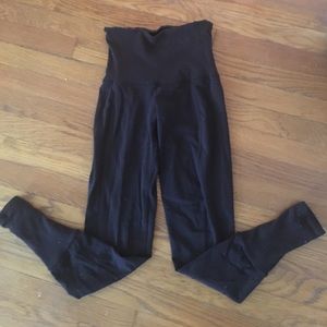 Lulu lemon, classic black pants