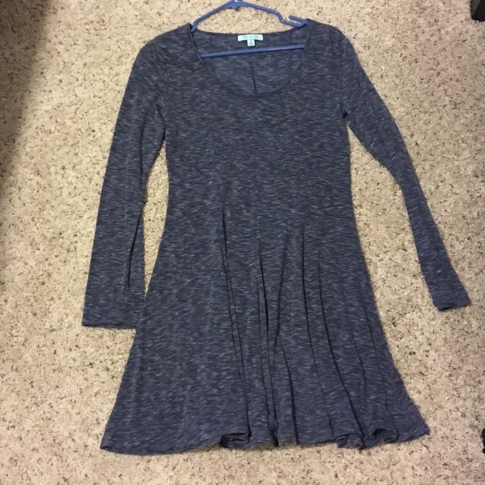 Long sleeve dress