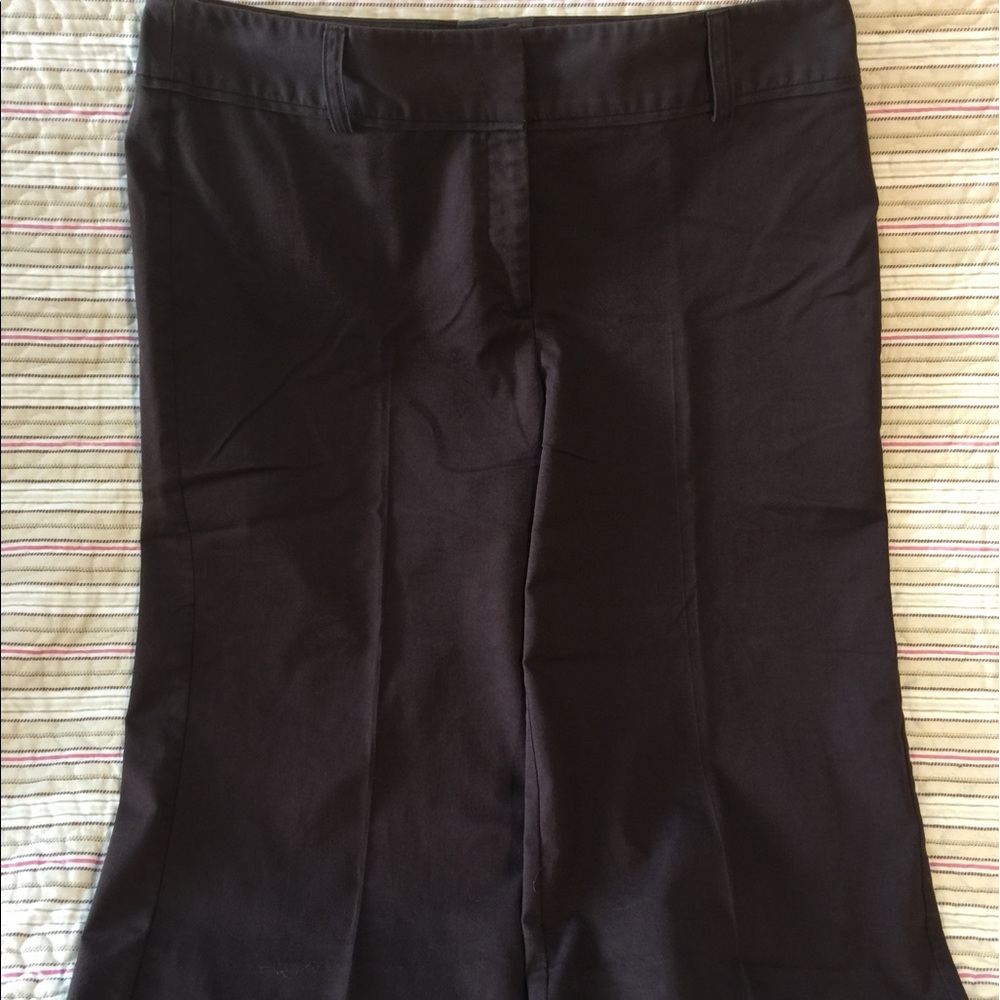 #381. STRETCH BROWN SHORTS