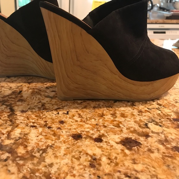 Call It Spring Wedge Heels - Picture 4 of 7