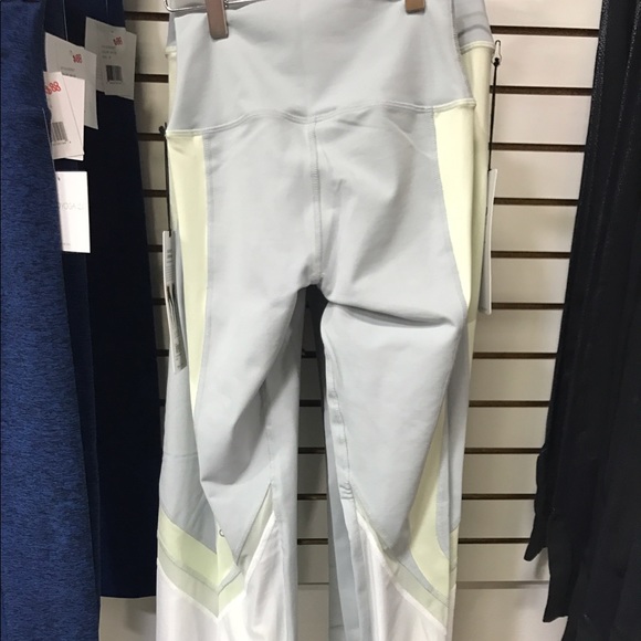 Alo yoga long legging - Picture 3 of 4