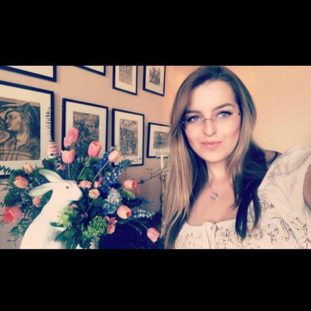 Meet your Posher, Tanya