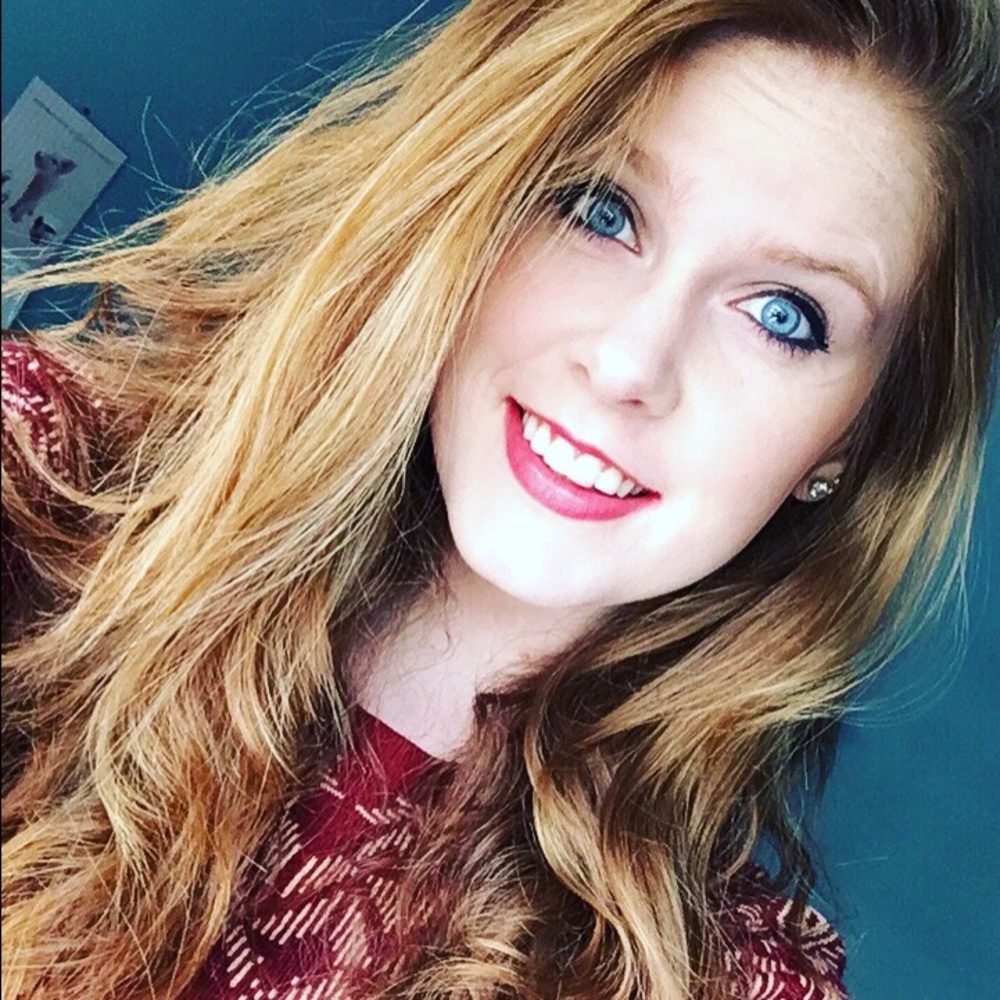 Meet your Posher, Laura