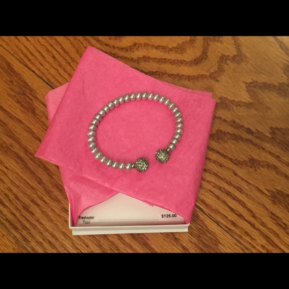 Unique Gray Pearl and Crystal Cuff Bracelet - Picture 1 of 1