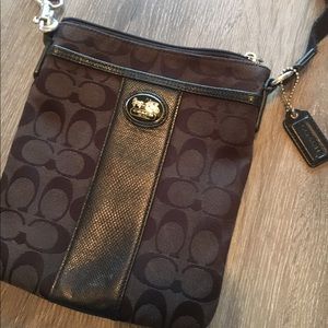 Coach crossbody purse