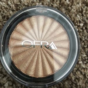 OFRA highlighter