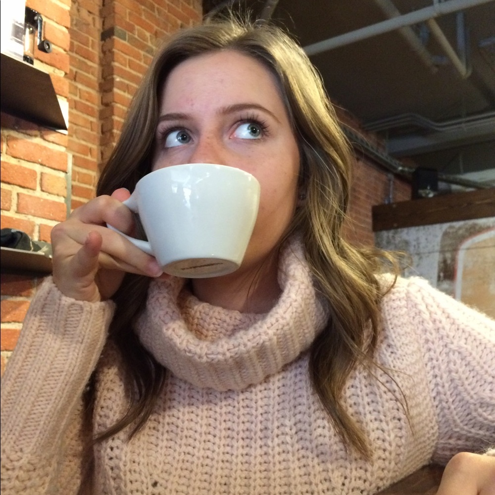 Meet your Posher, Maddie