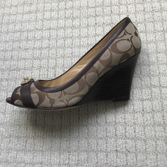 Coach wedges - Picture 2 of 4