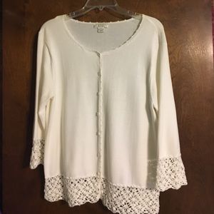 Ivory cardigan with crocheted trim