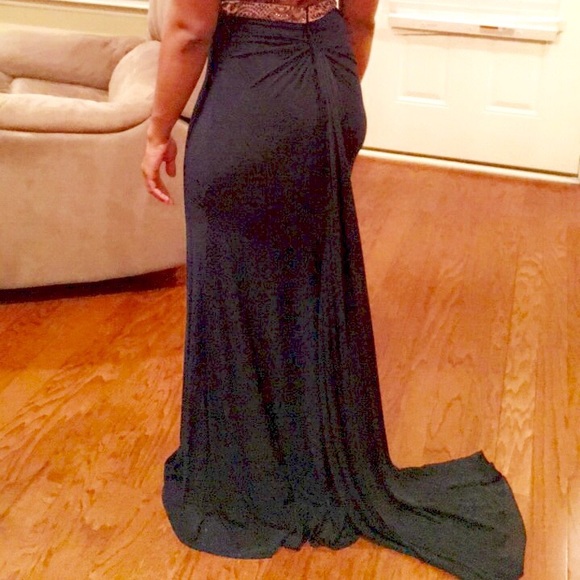 David's Bridal Formal Dress - Picture 2 of 4