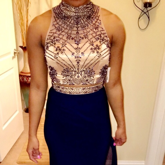 David's Bridal Formal Dress - Picture 3 of 4