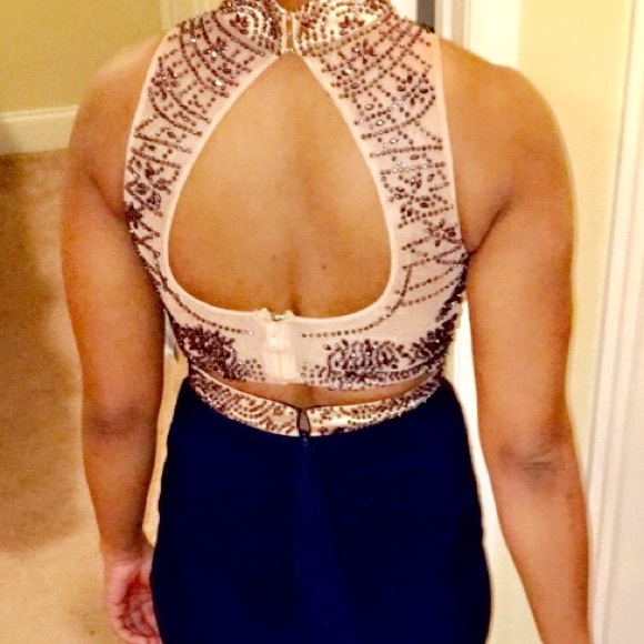 David's Bridal Formal Dress - Picture 4 of 4