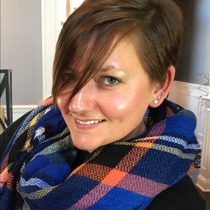 Meet your Posher, Heather