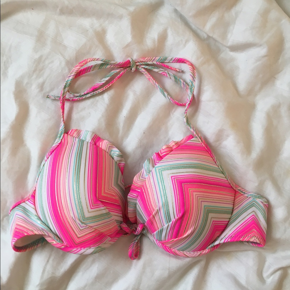 NWOT VS SWIM TOP