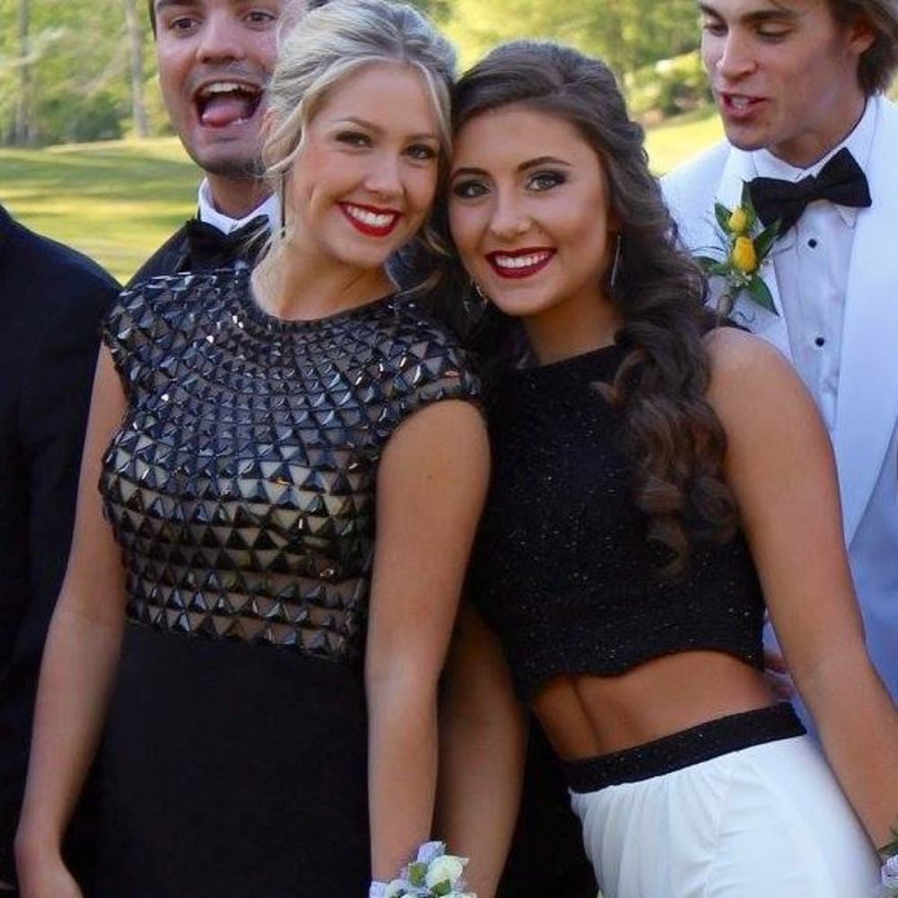 Meet your Posher, Megan