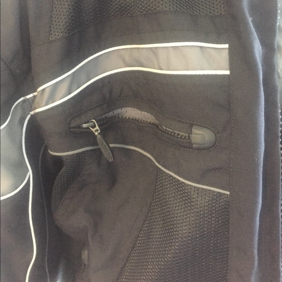 Motorcycle jacket tour for men - Picture 2 of 4