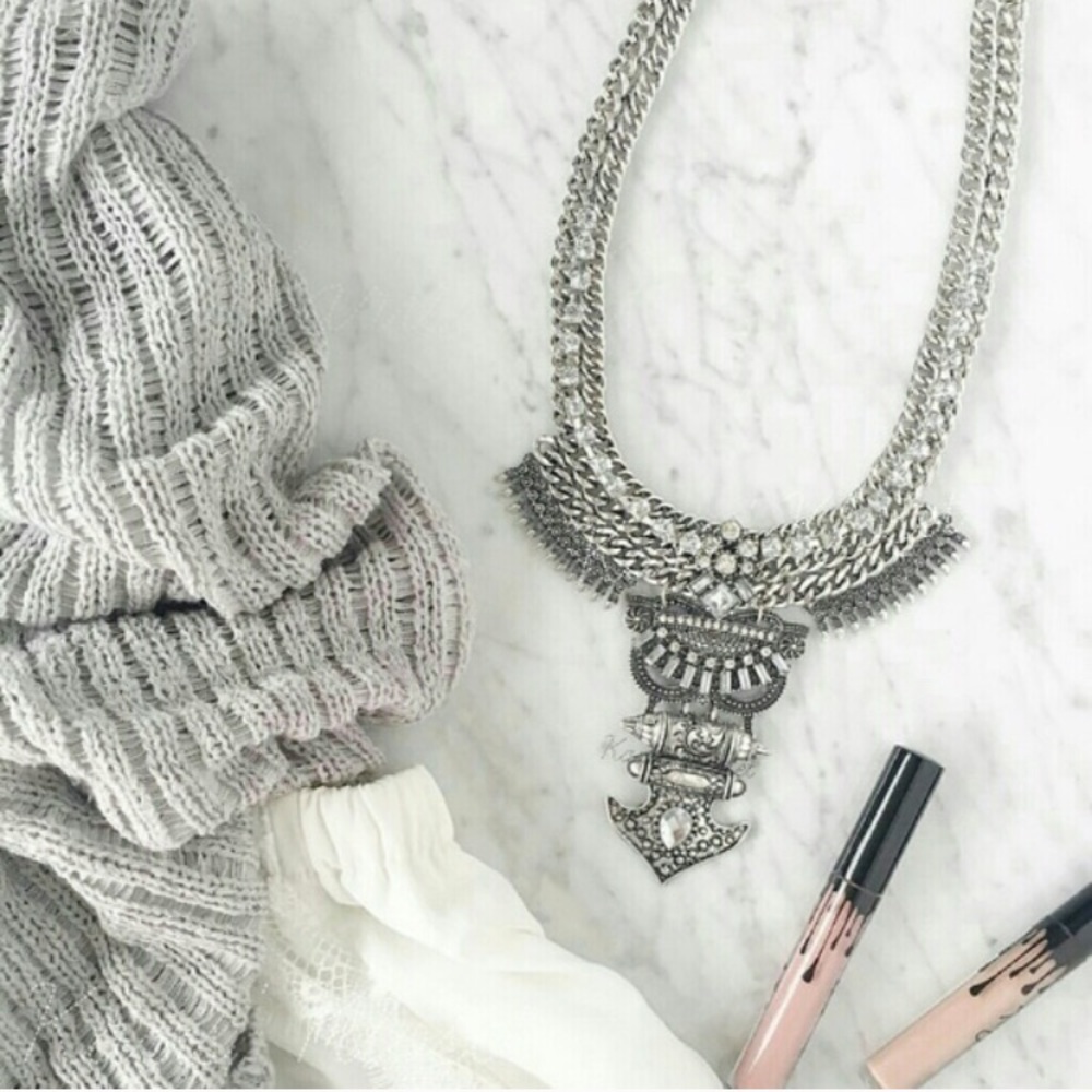 Jewelry | Hammerhead silver necklace - Picture 2 of 2