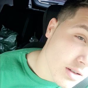 Meet your Posher, Cameron