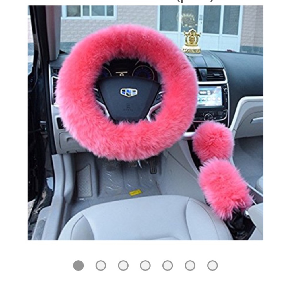 Fuzzy steering wheel set