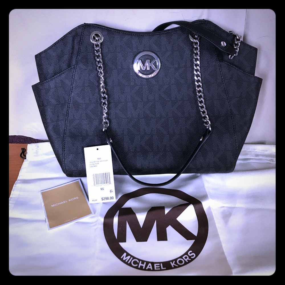 Michael kors black purse