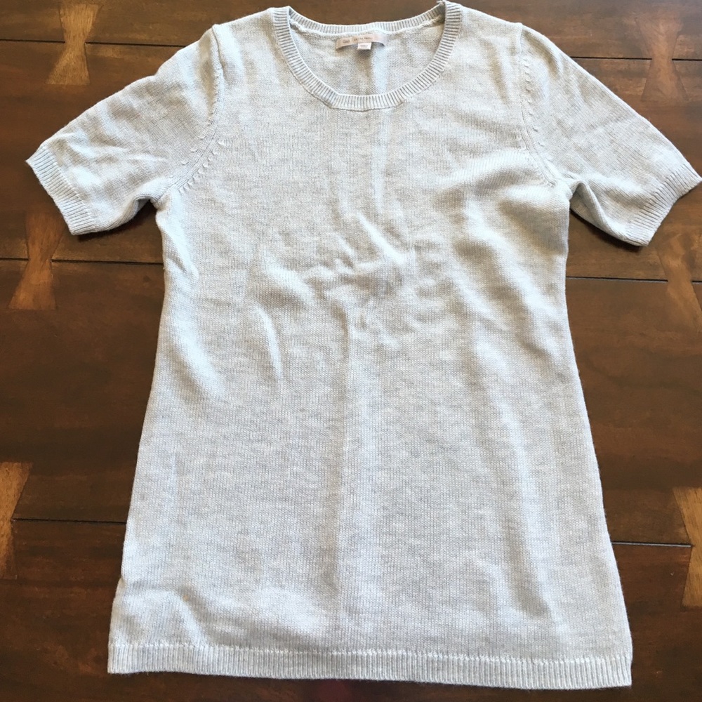 Gap Grey Short Sleeved Sweater Size XS