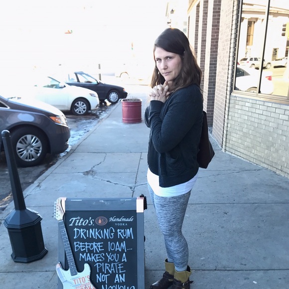 Meet your Posher, Rebekah - Picture 1 of 1