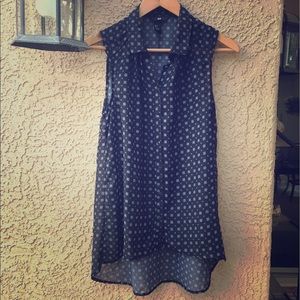 Cute H&M Sheer Printed Sleeveless Blouse Cute H&M Sheer Printed Sleeveless Blouse