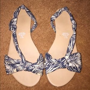 HM sandals