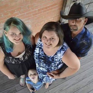 Meet your Posher, Uvonna