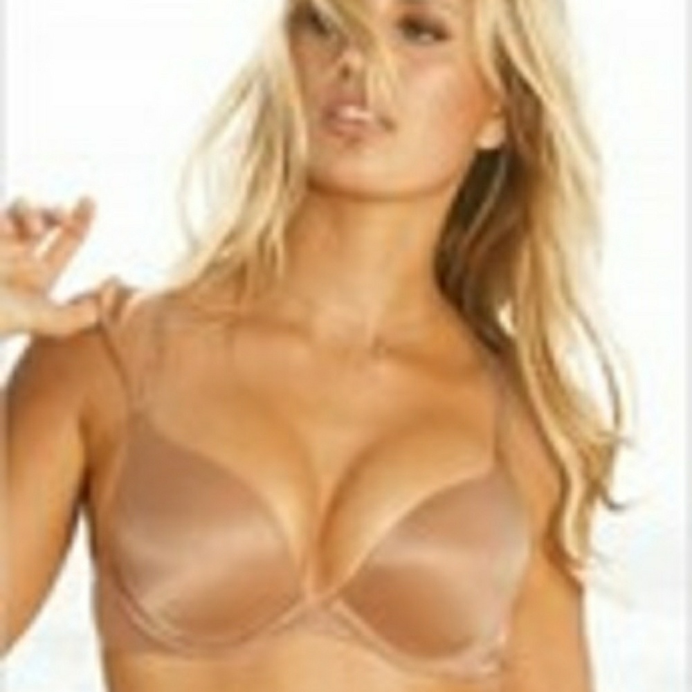 Victorias Secret Very Sexy Pushup Bra