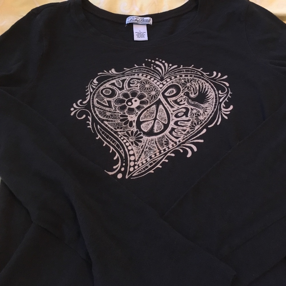 Lucky long sleeve tee