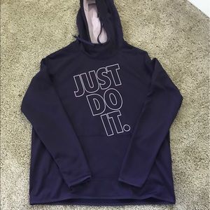 Women's Nike Sweatshirt