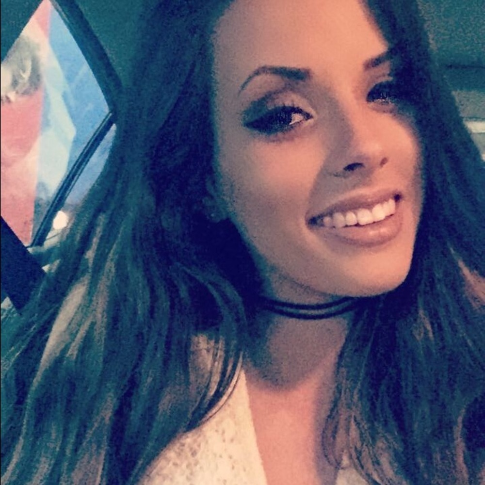 Meet your Posher, Kenzie