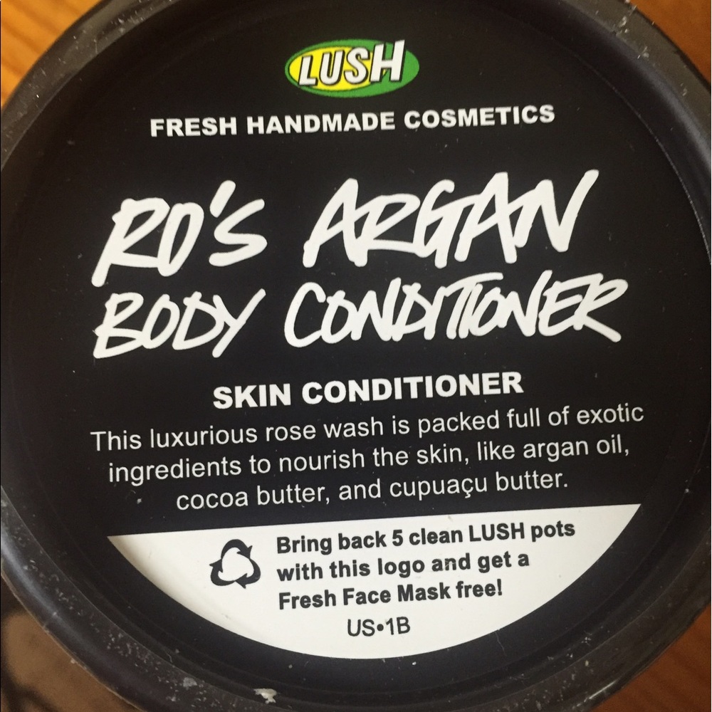 LUSH Ro's Argan Body Conditioner