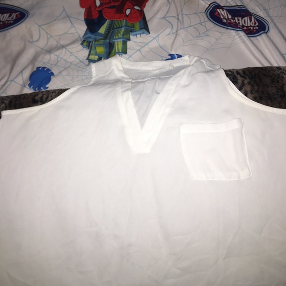 Lush - Picture 4 of 4