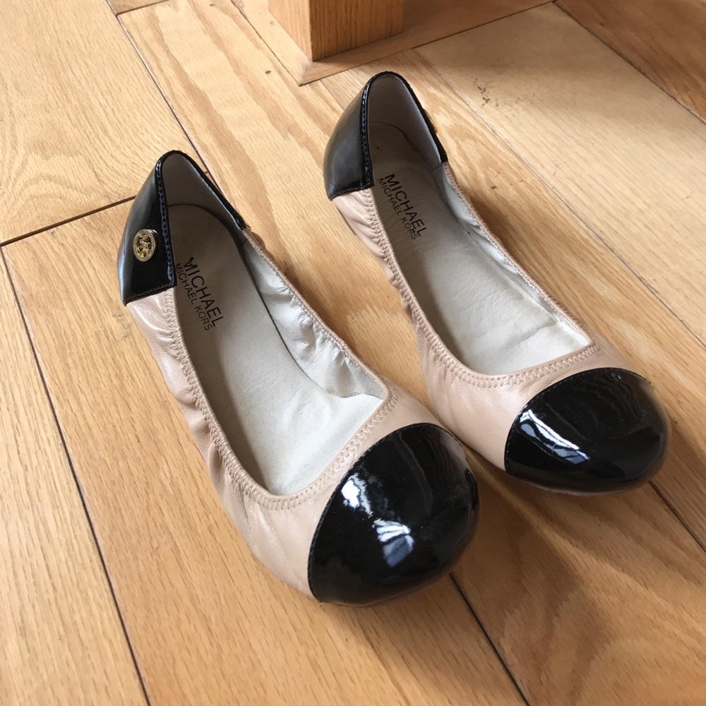 Michael kors patent leather flats