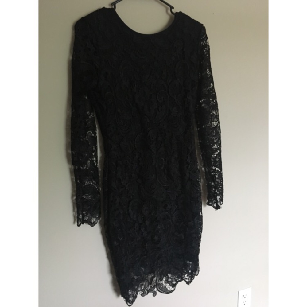 Black lace dress