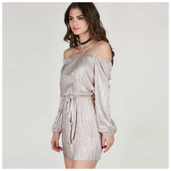 ‼️PRICE FIRM LAST CALL Off The Shoulder Dress - Picture 5 of 5