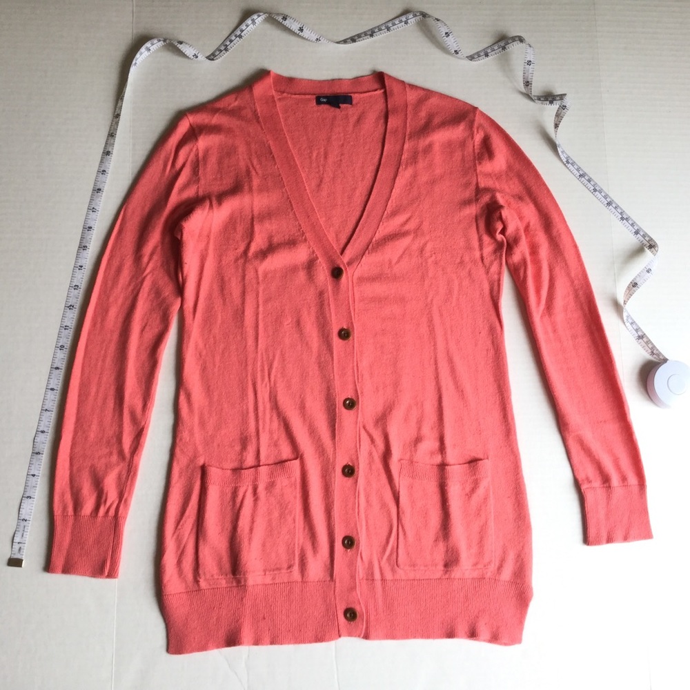 📣 V-Neck Cardigan 📣 - Picture 3 of 8