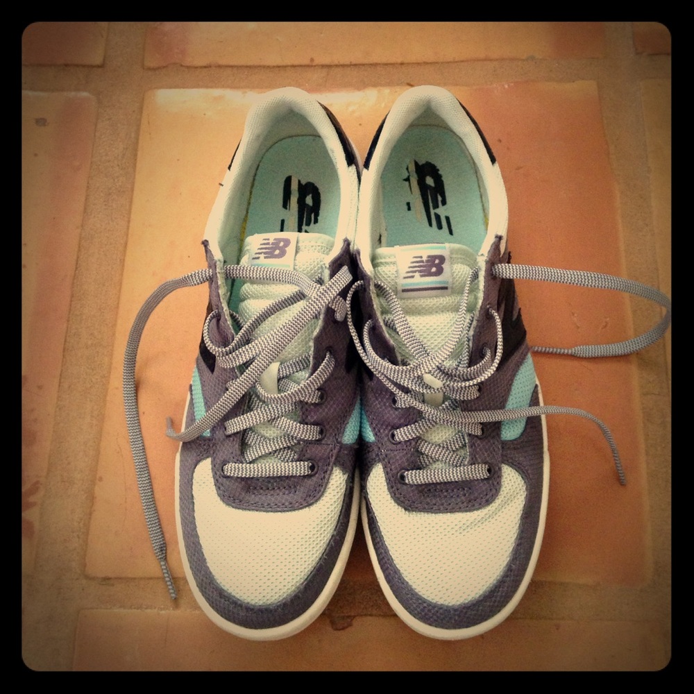 New Balance Classics, EUC w/box!, 8.5