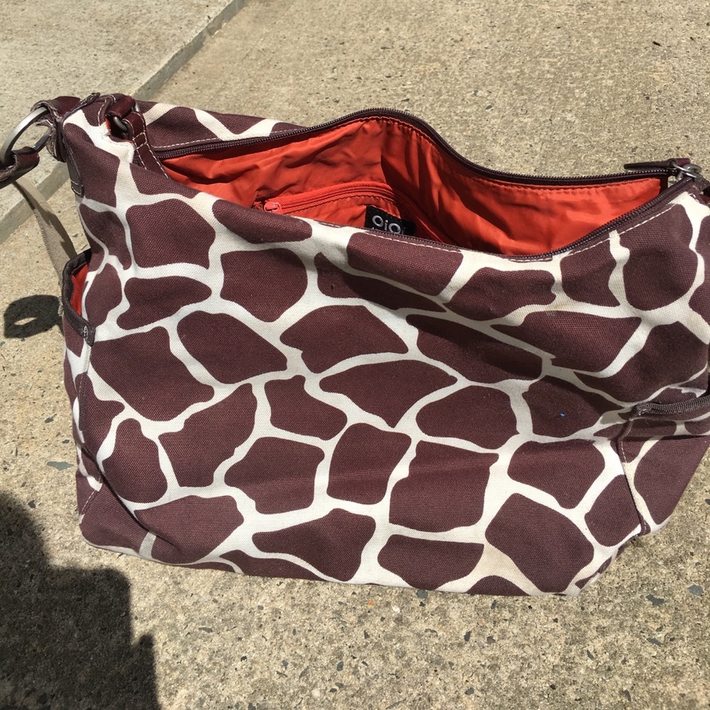 Oioi diaper bag