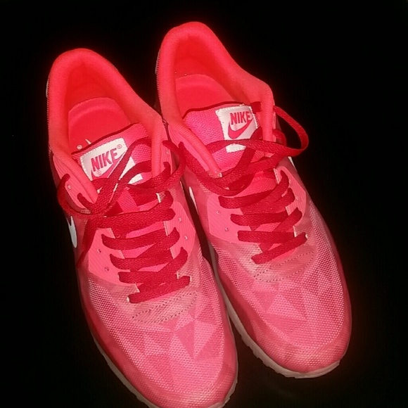 🔥🔥 Nike Air Max sneakers 🔥🔥 - Picture 4 of 8