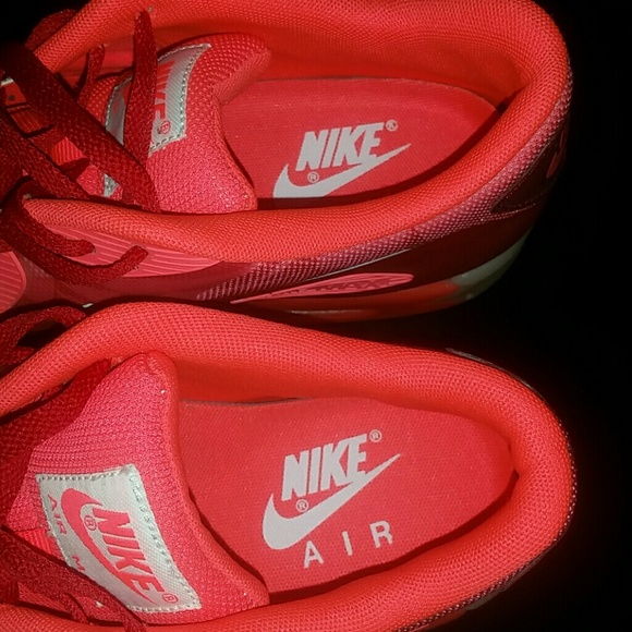 🔥🔥 Nike Air Max sneakers 🔥🔥 - Picture 5 of 8