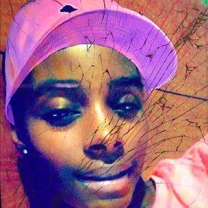 Meet your Posher, Shateekah