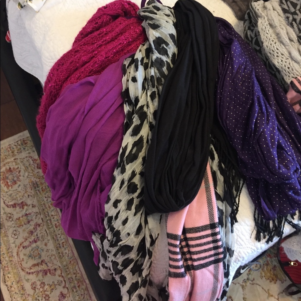 Scarfs