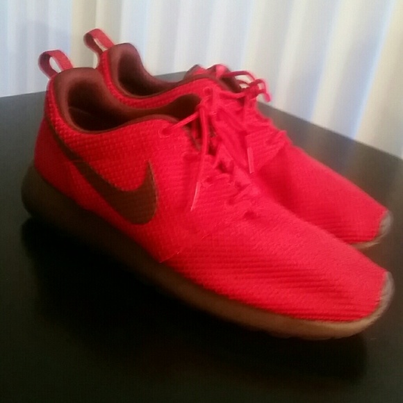 🔥🔥 Brand New New Nike Roshe 🔥🔥 - Picture 3 of 6