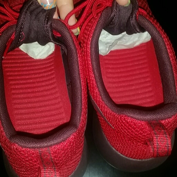 🔥🔥 Brand New New Nike Roshe 🔥🔥 - Picture 5 of 6