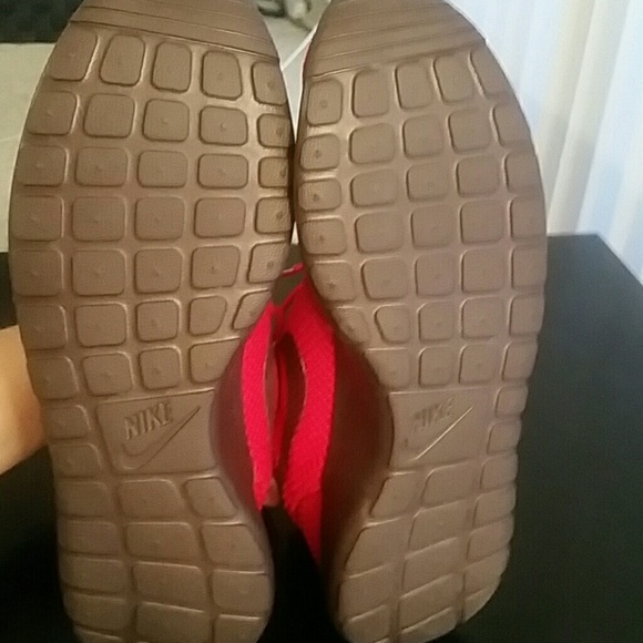 🔥🔥 Brand New New Nike Roshe 🔥🔥 - Picture 6 of 6
